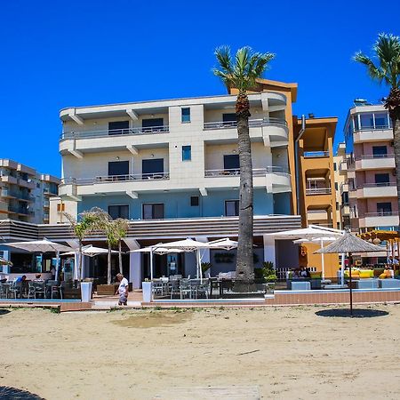 Hotel La Quercia Durres Exterior photo